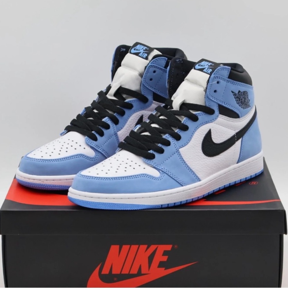 UNC Jordan 1’s